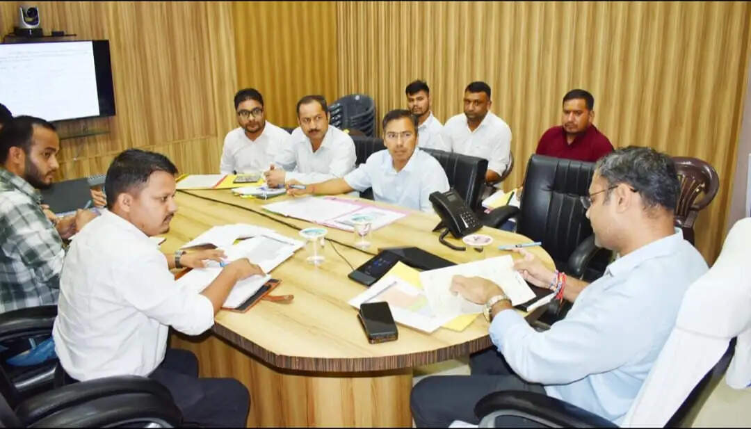 केंद्र सरकार की महत्वाकांक्षी खनिज ब्लॉक नीलामी प्रक्रिया की समीक्षा