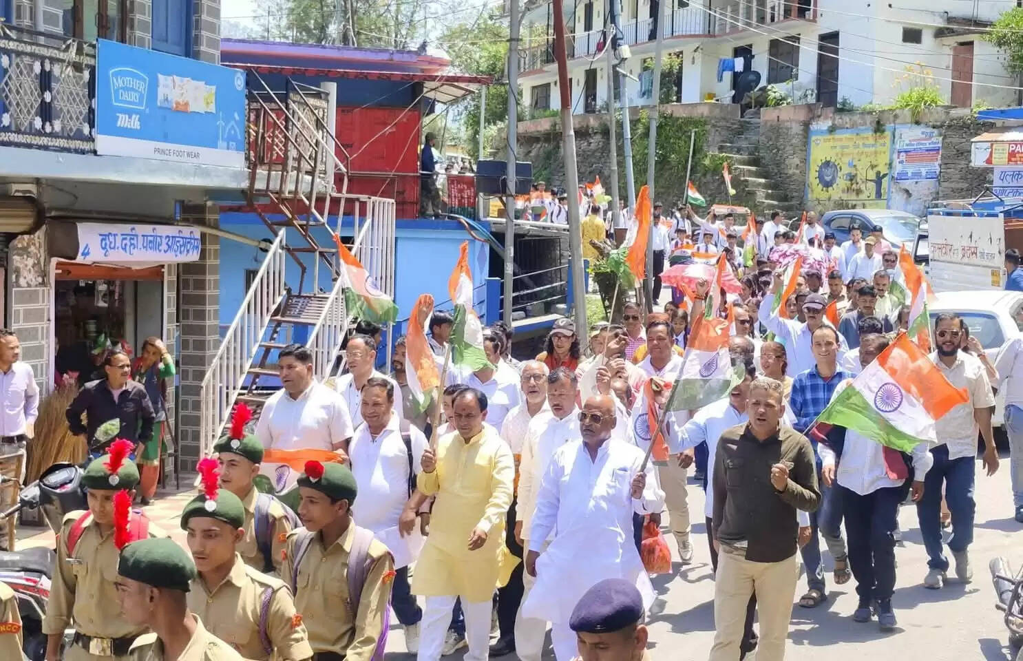 समाज के हर व्यक्ति को लाभ पहुंचाना प्राथमिकता: डा. धन सिंह