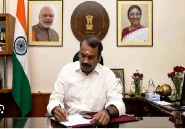 एल. मुरुगन का केंद्रीय मंत्रिपरिषद से इस्तीफा मंजूर