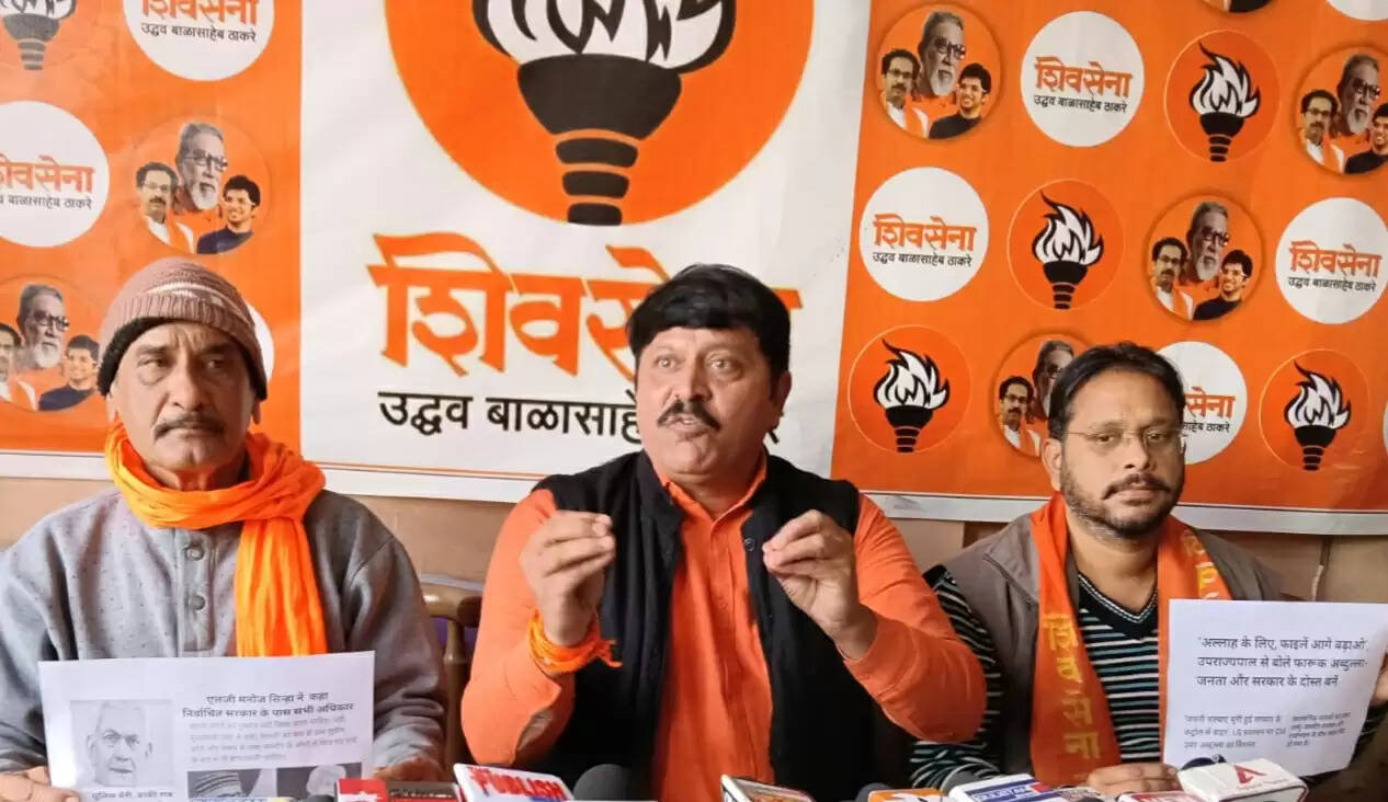 नीतीश कुमार को मुख्यमंत्री के पद‌ पर बने रहने का कोई हक नहीं - शिवसेना