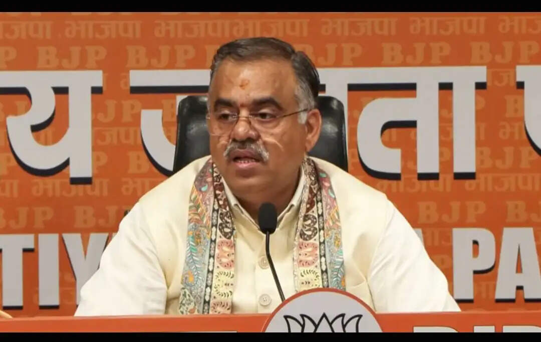 नशे के खिलाफ रोक लगाने के लिए सबसे पहले मान कराएं डोप टेस्टः तरुण चुग