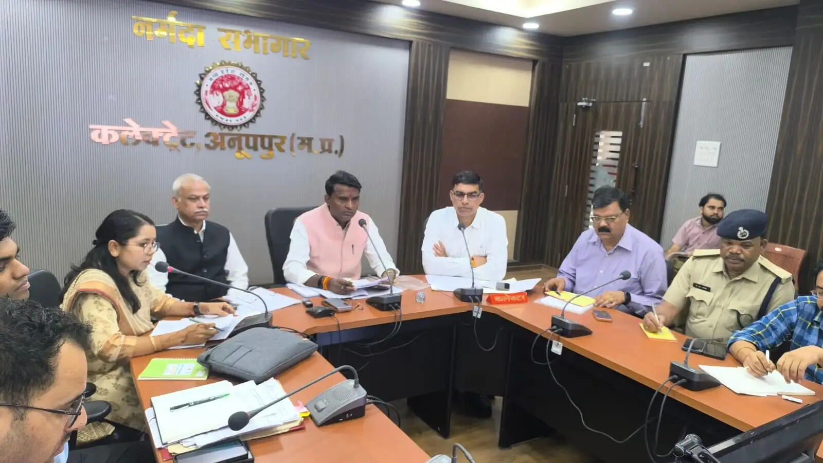अनूपपुर: पात्र एवं वंचित व्यक्तियों तक शासन की योजनाओं का लाभ पहुंचाना सेवा संकल्प अभियान की प्राथमिकता - प्रभारी मंत्री
