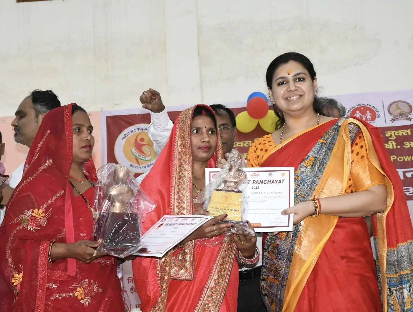 टीबी राेग खत्म करने के लिए जागरूकता जरूरी: जिलाधिकारी