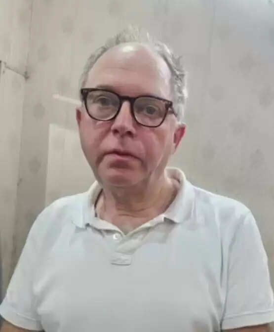 आगरा एयरपोर्ट पर बैग से कारतूस मिलने पर डेनमार्क नागरिक गिरफ्तार