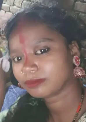 कैथल: रेत से भरे ट्राले ने मां-बेटी को कुचला, मां की मौत