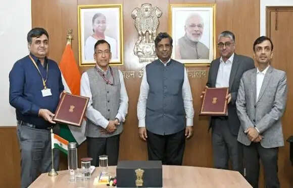 पुराने ट्रक‑बस बदलने की योजना के तहत डीआईसीवी वाहनों पर 8 प्रतिशत छूट देगा केंद्र