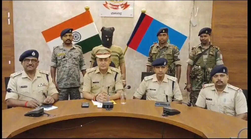 &nbsp;रामगढ़&nbsp;में&nbsp;तस्करी&nbsp;का&nbsp;आरोपित&nbsp;गिरफ्तार,&nbsp;50 लाख का&nbsp;डोडा जब्त