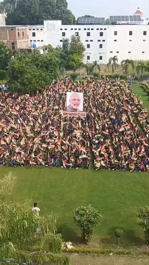 प्रधानमंत्री नरेन्द्र मोदी के जन्मदिन पर काशी में हवन पूजन का दौर, एक दिन पहले से ही उत्सव जैसा माहौल