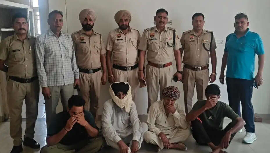 कैथल: नशा तस्करी के आरोप में दो बाइक समेत चार काबू