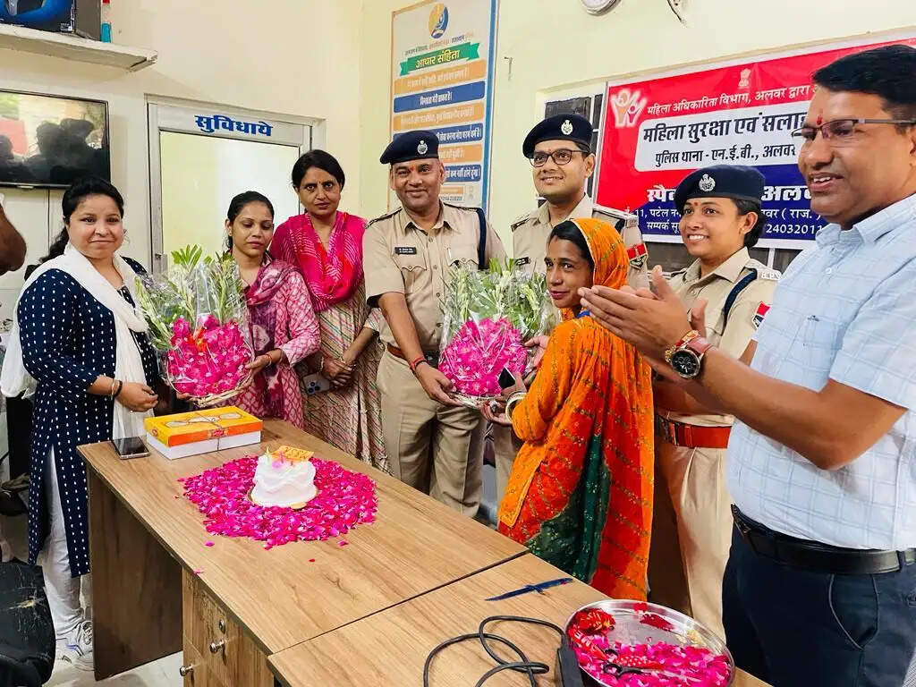अलवर के एनईबी थाने में महिला सुरक्षा एवं सलाह केंद्र का शुभारंभ