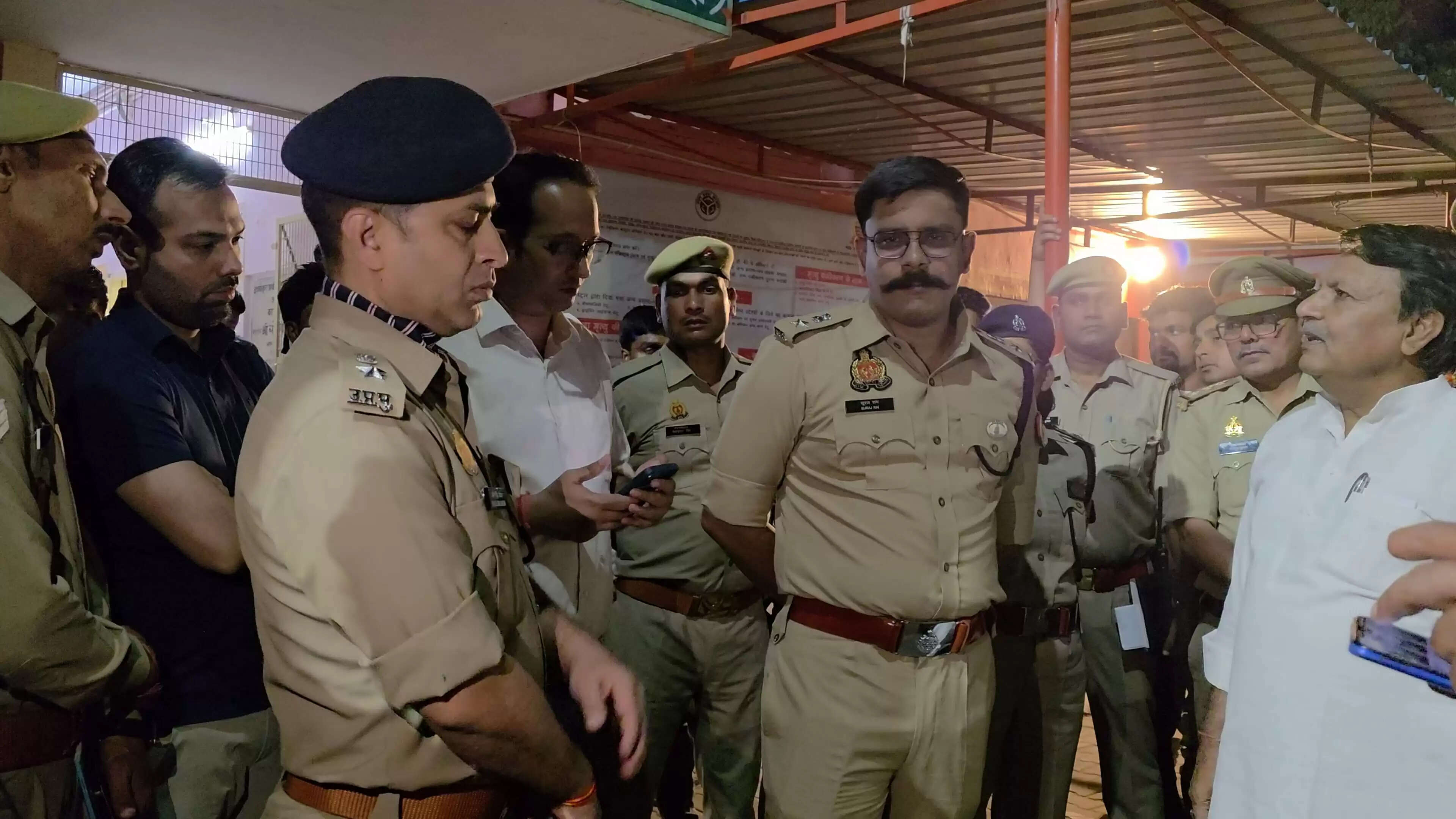 मलकपुर शुगर मिल बागपत : प्लांट में गैस रिसाव की चपेट में आने से एक सुरक्षाकर्मी की मौत, तीन श्रमिक बेहोश