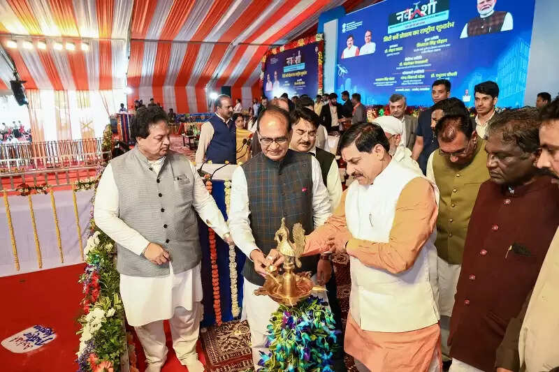 (अपडेट) ‘नक्शा‘ पायलट कार्यक्रम एक क्रांति है जो प्रधानमंत्री मोदी के नेतृत्व में शुरू हुई हैः शिवराज