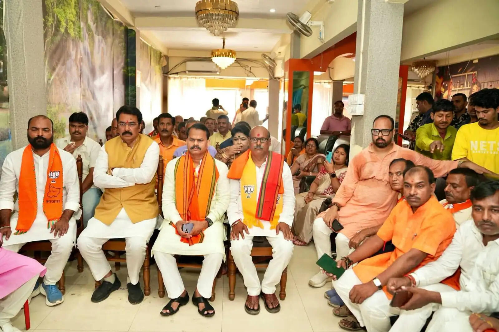 खगड़िया में महेशखूंट उत्तरी मंडल के बूथ संख्या 178 पर भाजपा प्रदेश अध्यक्ष ने कार्यकर्ताओं के साथ सुनी ‘मन की बात’