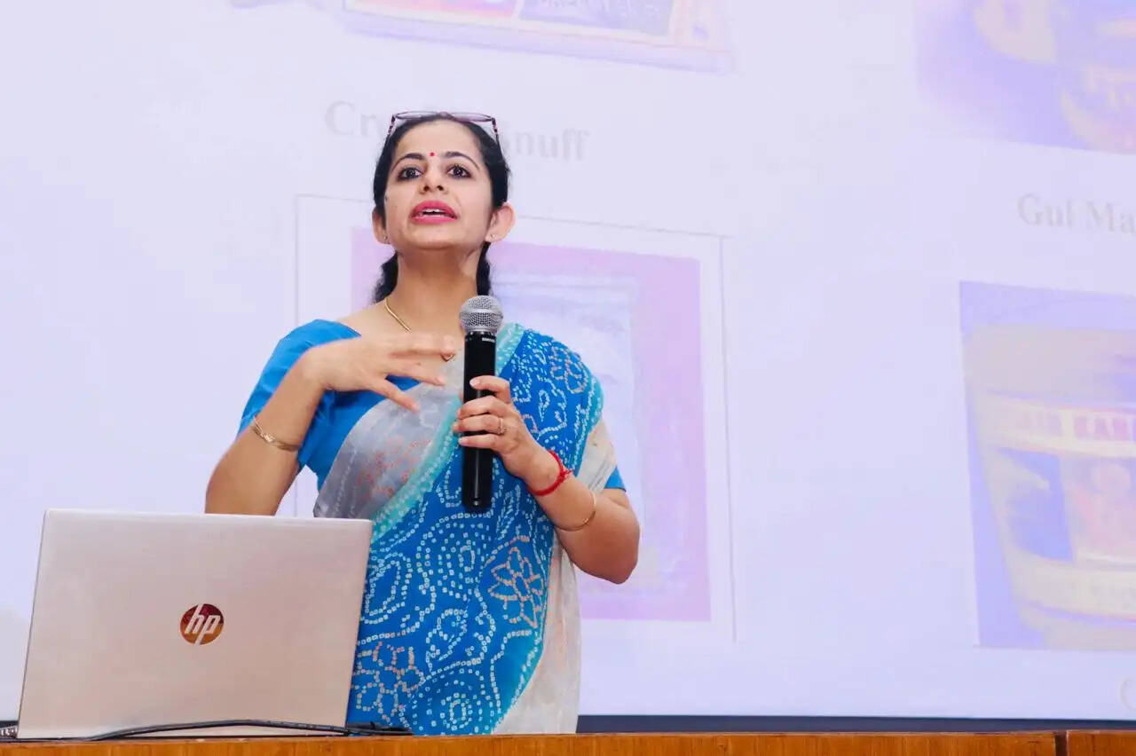 आईपीयू में सुरक्षा एवं स्वच्छता कर्मियों के लिए तंबाकू जागरूकता एवं नशामुक्ति सत्र आयोजित