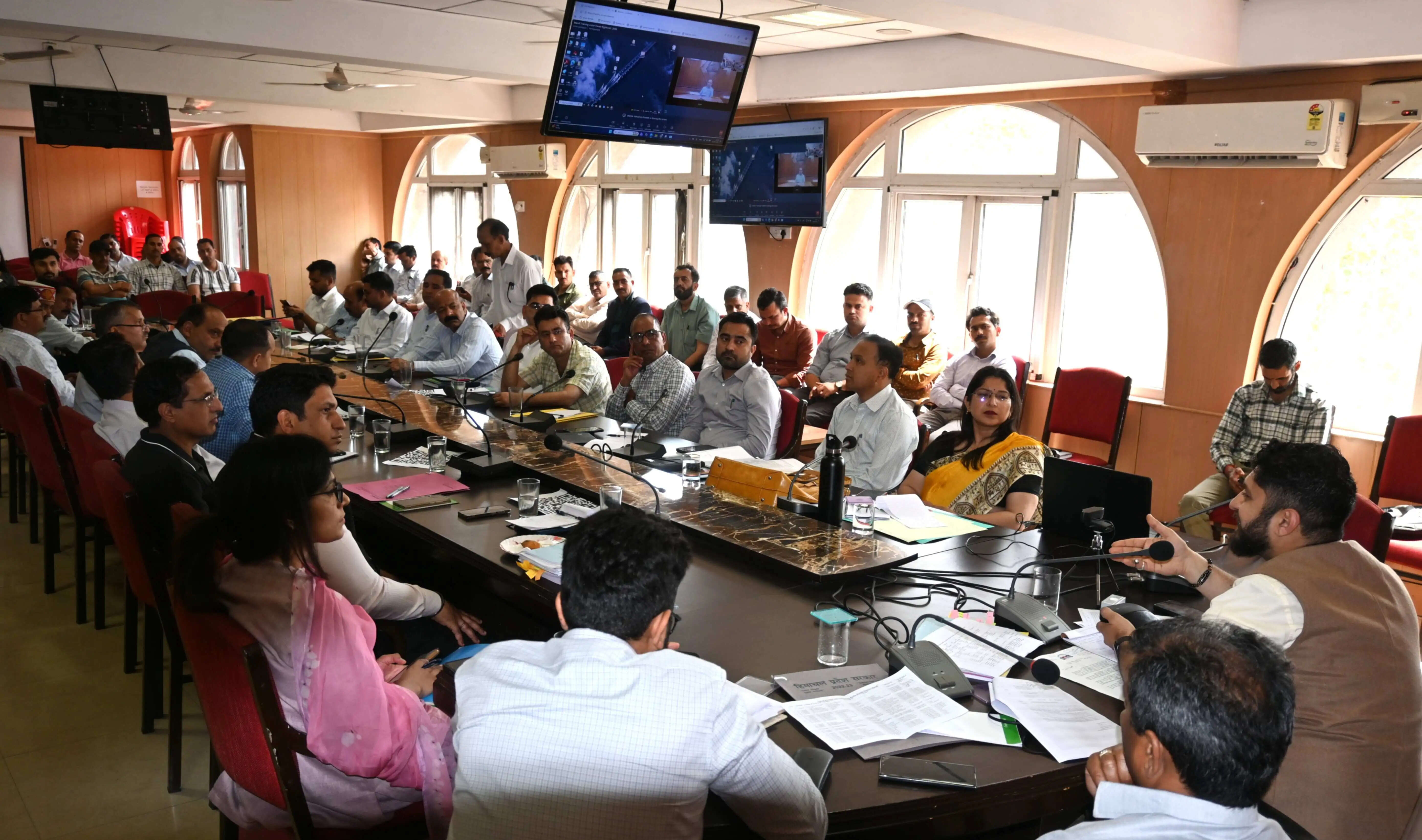 वन-निर्भर समुदायों के अधिकारों की प्रभावी सुरक्षा होगी सुनिश्चित : अपूर्व देवगन