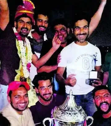 ऑल इंडिया काइट टूर्नामेंट में छाई अल्टीमेट काइट क्लब मुरादाबाद की टीम