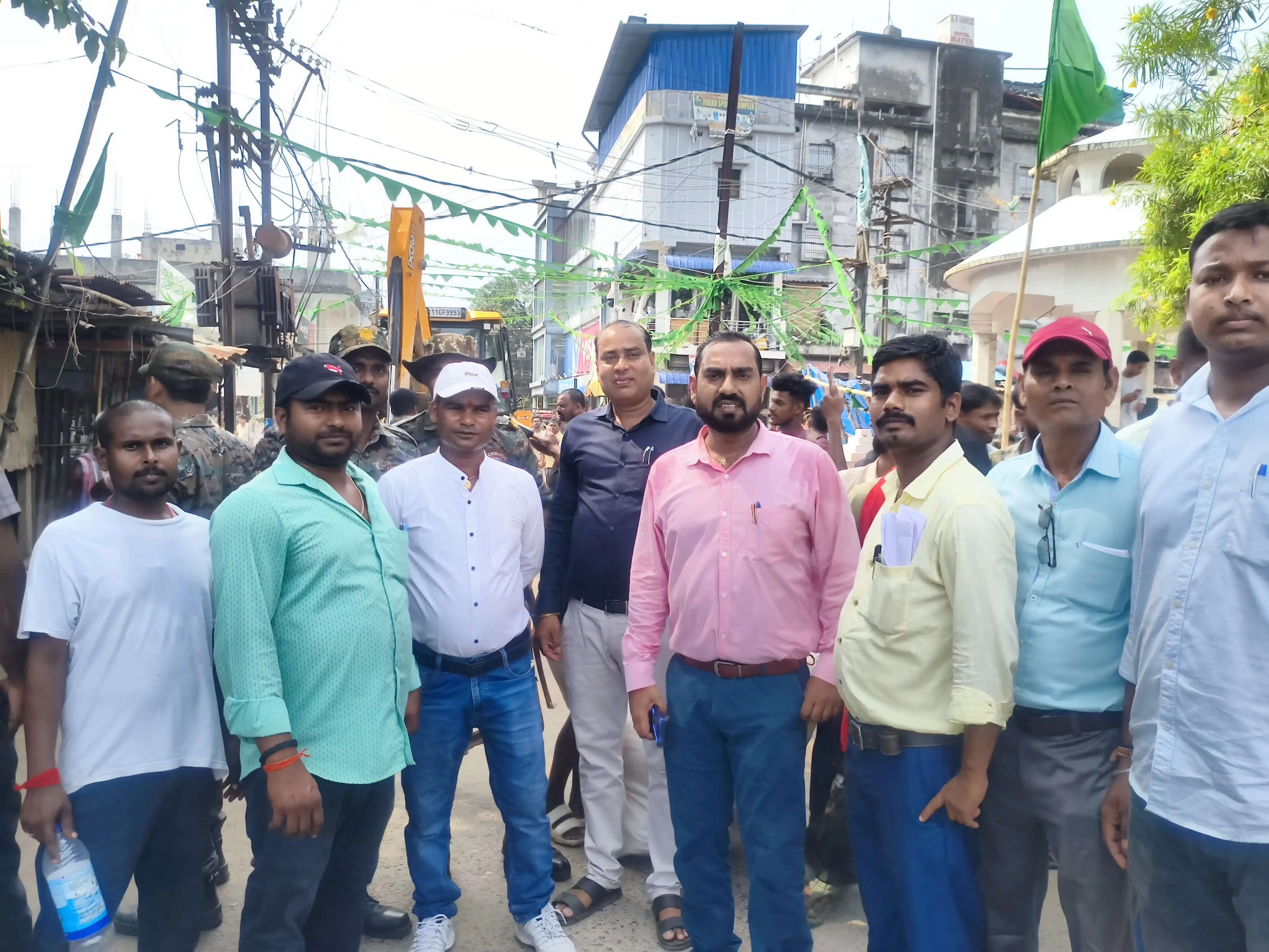 सात दिनों के अतिक्रमण अभियान में 1.25 लाख जुर्माना वसूला, नालों पर बने पक्के निर्माण तोड़े