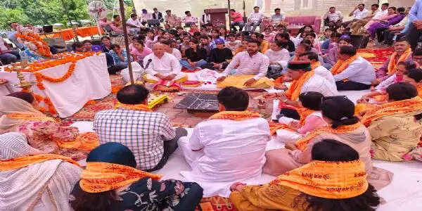 शाहपुर कॉलेज में हवन के साथ नए शैक्षणिक सत्र का शुभारंभ, केवल पठानिया रहे मुख्यातिथि