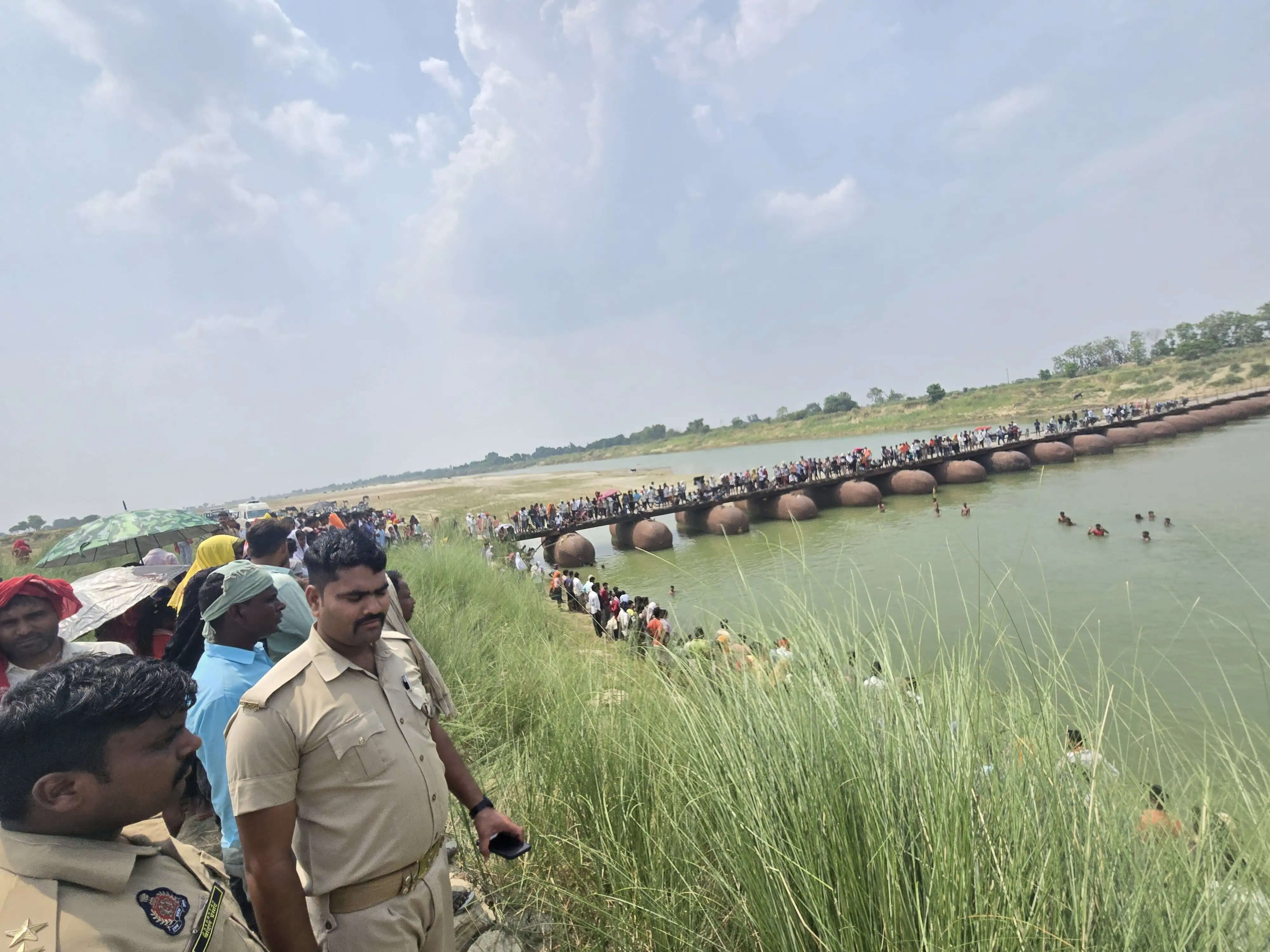 राप्ती नदी में डूबे दो युवकों के शव बरामद