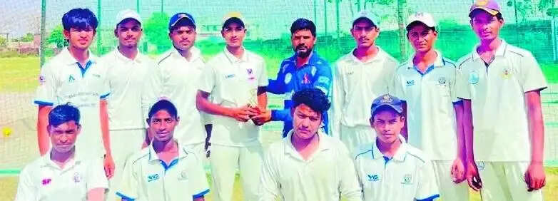 ब्रास सिटी इंटर क्लब क्रिकेट टूर्नामेंट में रुक्मणी ब्लू सात विकेट से विजयी