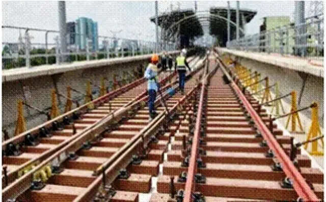 कॉम्पोजिट स्लीपर और एआई निगरानी से रेलवे करेगा सुरक्षा मजबूत