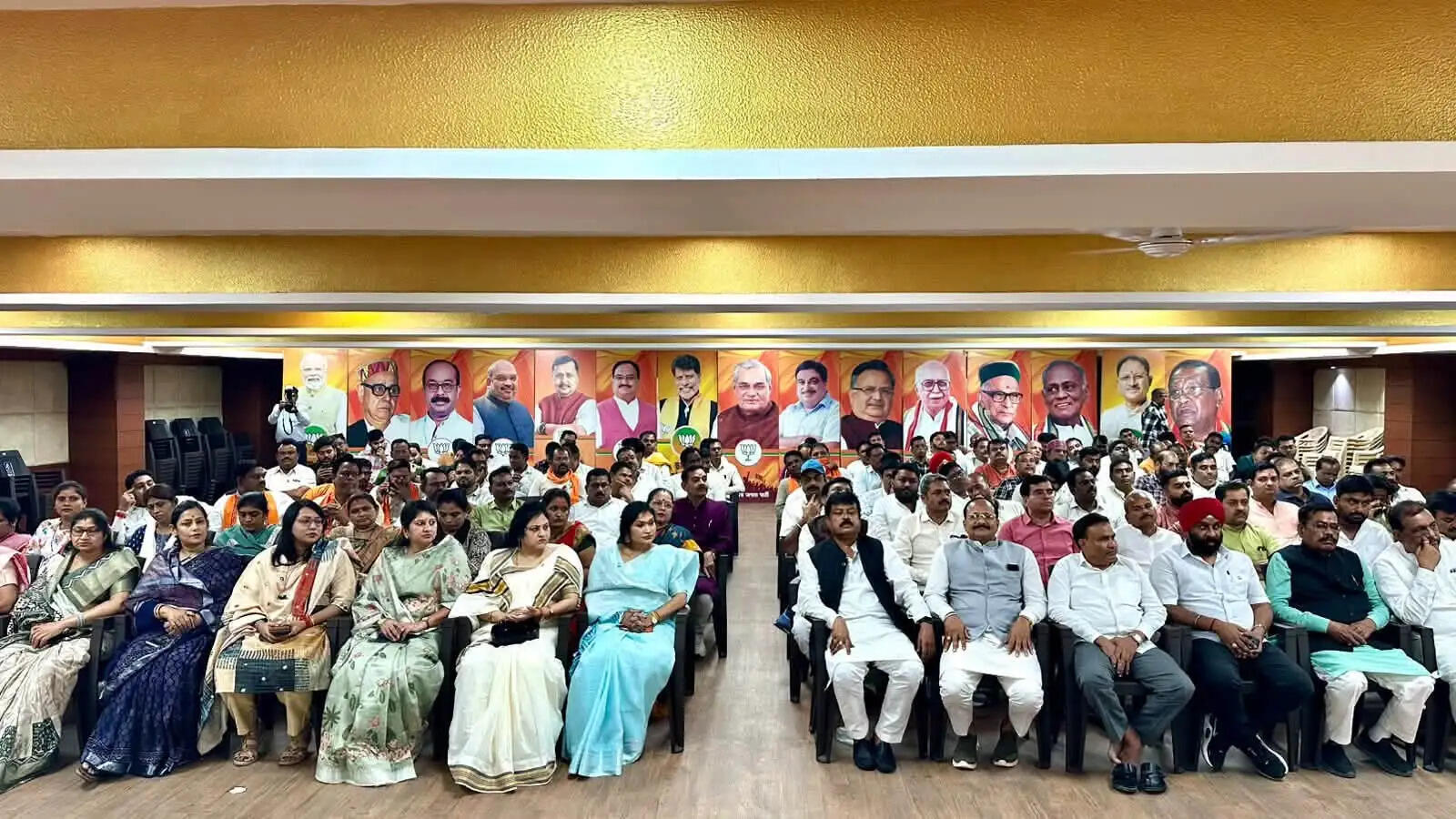 बूथ सशक्तीकरण और समाज सेवा ही भाजपा का मूल आधार : कर्मवीर सिंह