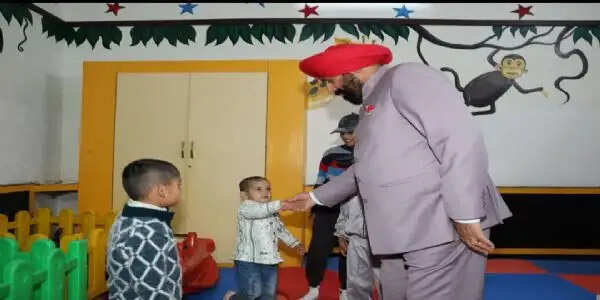 लैंसडाउन में महिला सशक्तिकरण और पर्यावरण संरक्षण की पहल को सराहा