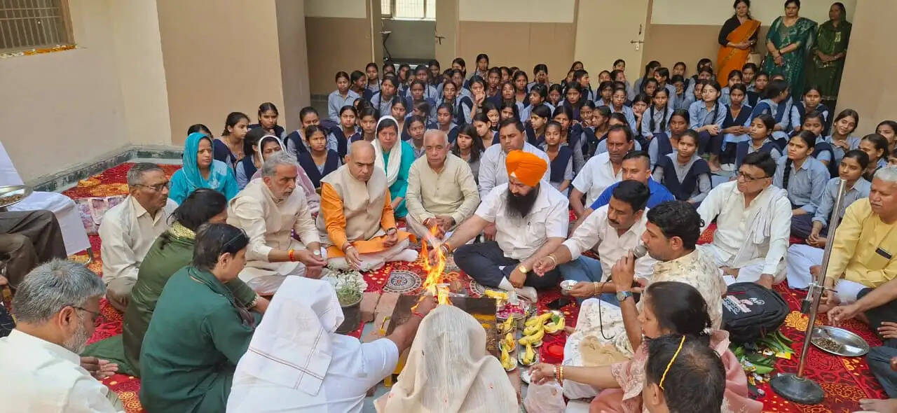 भाजपा सरकार में फरीदाबाद को मिल रही है बेहतर कनेक्टिविटी : कृष्णपाल गुर्जर