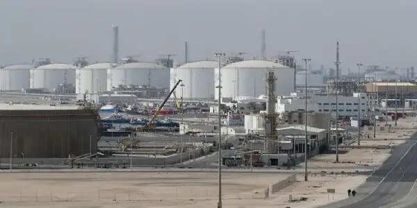 अमेरिका ने दिया ईरानी तेल पर प्रतिबंध हटाने का संकेत