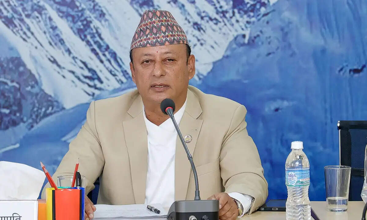 नेपाल के पूर्व ऊर्जामंत्री दीपक खड़का गिरफ्तार