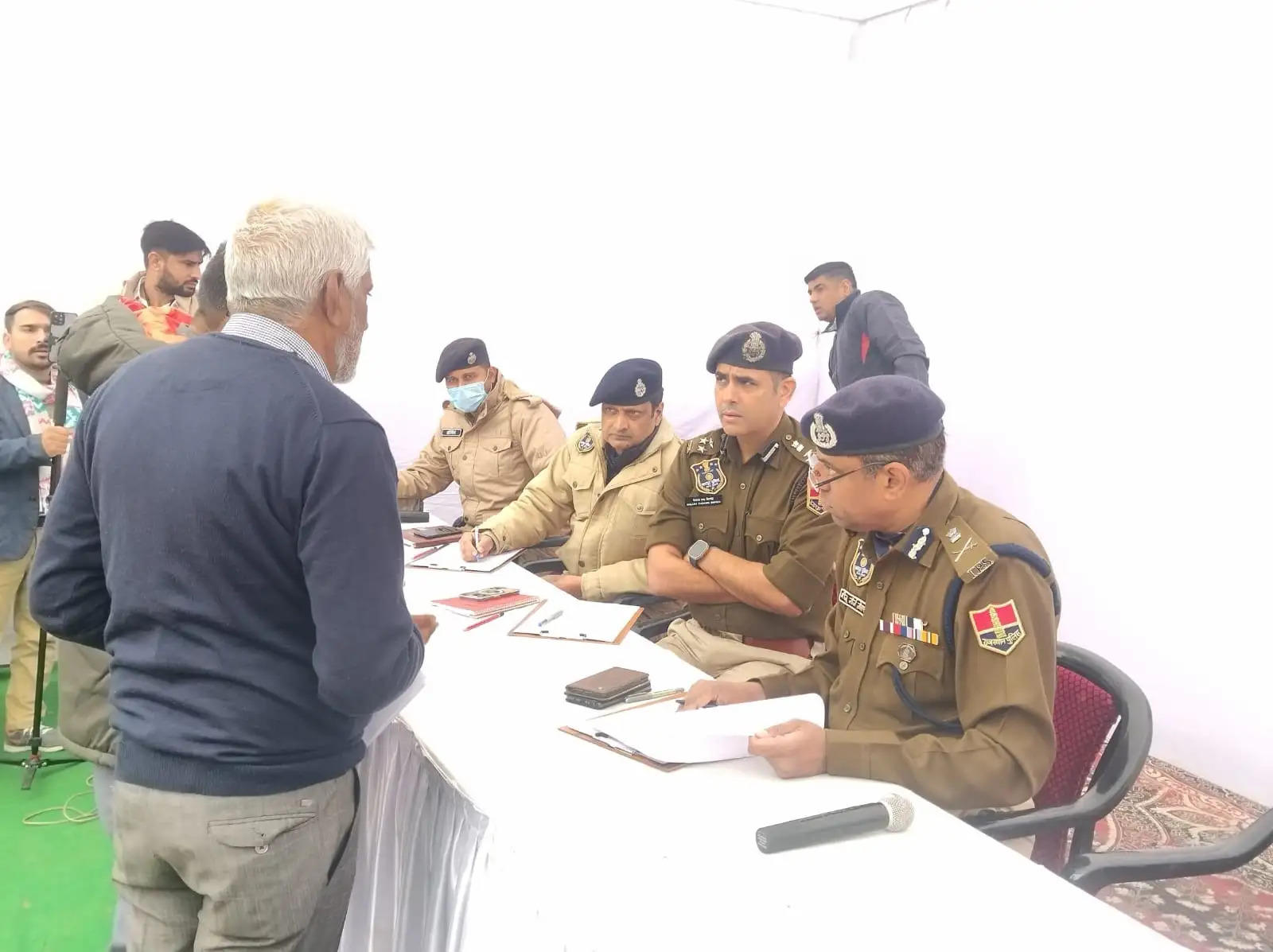 जयपुर पुलिस कमिश्नर ने जनसुनवाई कर पीड़ितों को दी राहत