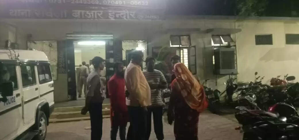 आरएसएस और बजरंग दल को बदनाम करने की एक नई साजिश, जिहादी भूल से हिन्दू घरों में फेक गए थे पर्चा