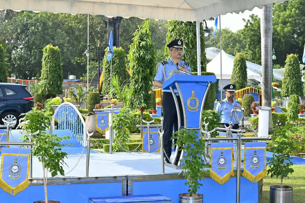 सतर्कता, कौशल वृद्धि और अनुशासन से बनाए रखें वायुसेना की परिचालन क्षमता : एयर मार्शल तरुण चौधरी