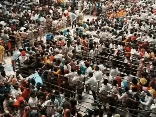 बाबा के दरबार में उमड़ा आस्था का सैलाब, 642वें भादवा मेले का शुभारंभ