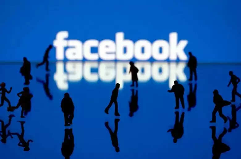 इतिहास के पन्नों में 04 फरवरी : 2004 में जब फेसबुक ने बदली दुनिया की सोशल तस्वीर