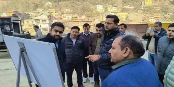 उत्तराखंड के सचिव को पसंद आया हिमाचल में एनएचएआई का काम, परवाणू - शिमला सहित किरतपुर - मनाली फोरलेन का किया दौरा