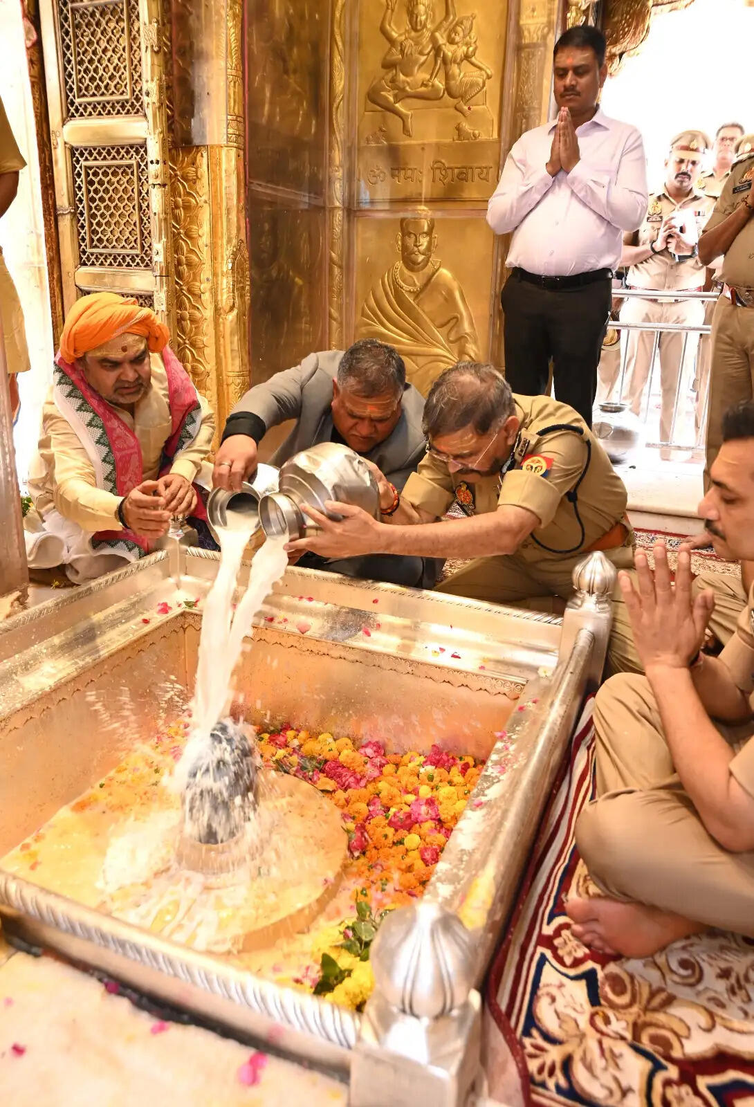 मुख्य सचिव तथा डीजीपी ने प्रधानमंत्री मोदी के प्रस्तावित आगमन के तैयारियों को परखा