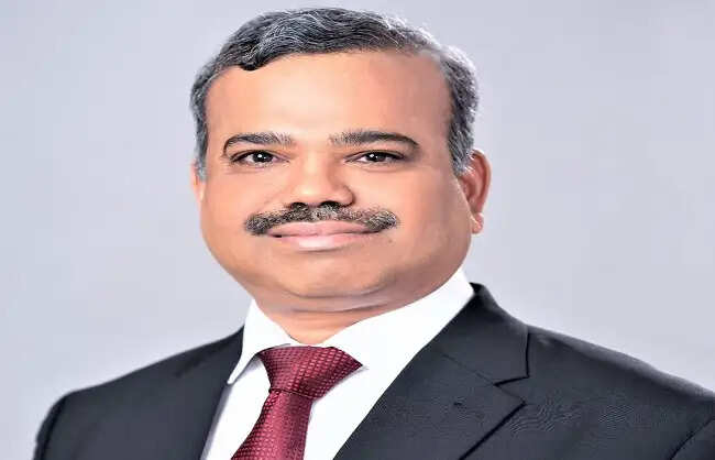 वी. पकिरिसामी पावर फाइनेंस कॉर्पोरेशन लिमिटेड के वाणिज्यिक निदेशक नियुक्त