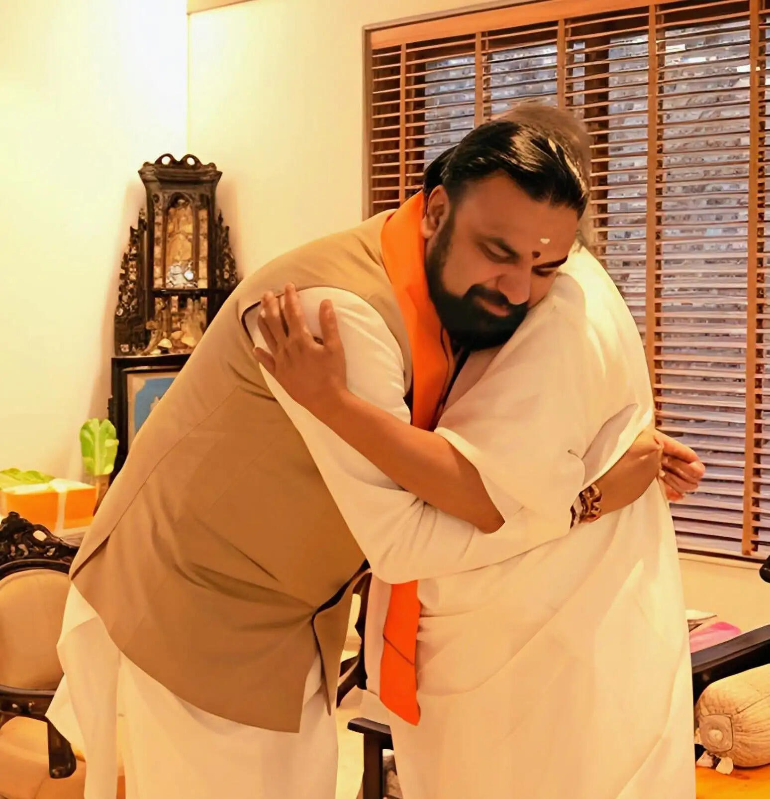 बेंगलुरु पहुंचे सम्राट चौधरी और संजय सरावगी, ‘बिहार महोत्सव’ में होंगे शामिल