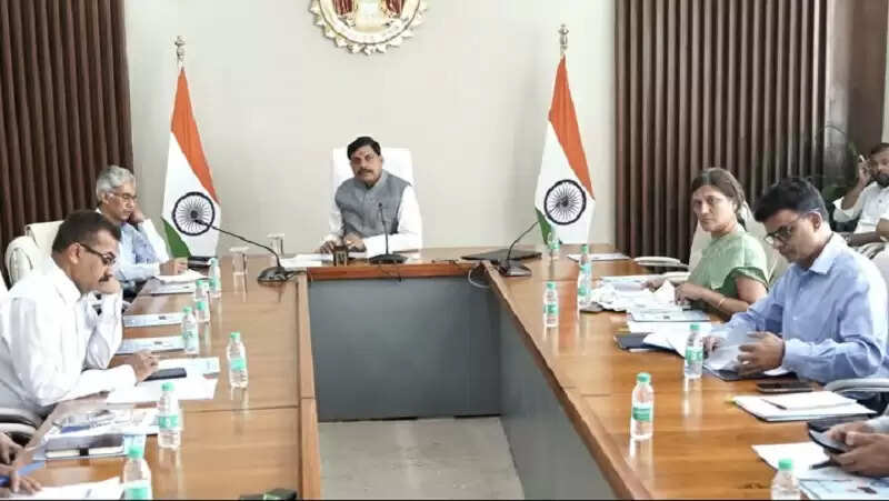 जल गंगा संवर्धन अभियान को नागरिकों-जनप्रतिनिधियों के सहयोग से बनाएं सफल : मुख्यमंत्री डॉ. यादव