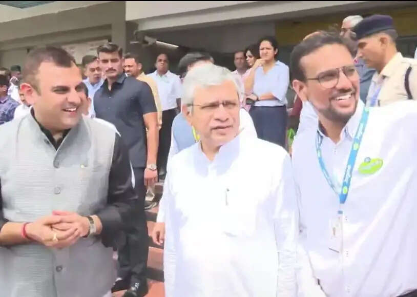 राष्ट्रीय फिल्म पुरस्कार अब देश के प्रमुख पर्यटन स्थलों तक पहुंचेंगे : अश्विनी वैष्णव