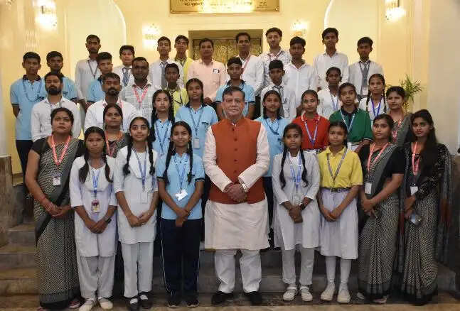 आज के विद्यार्थी ही राष्ट्र के भविष्य निर्माता : सतीश महाना