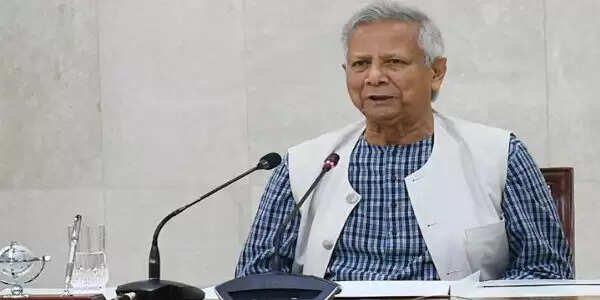 बांग्लादेश में राजनीतिक हलचल तेज, असमंजस के बीच यूनुस ने वार्ता के लिए बीएनपी और जमात को आमंत्रित किया
