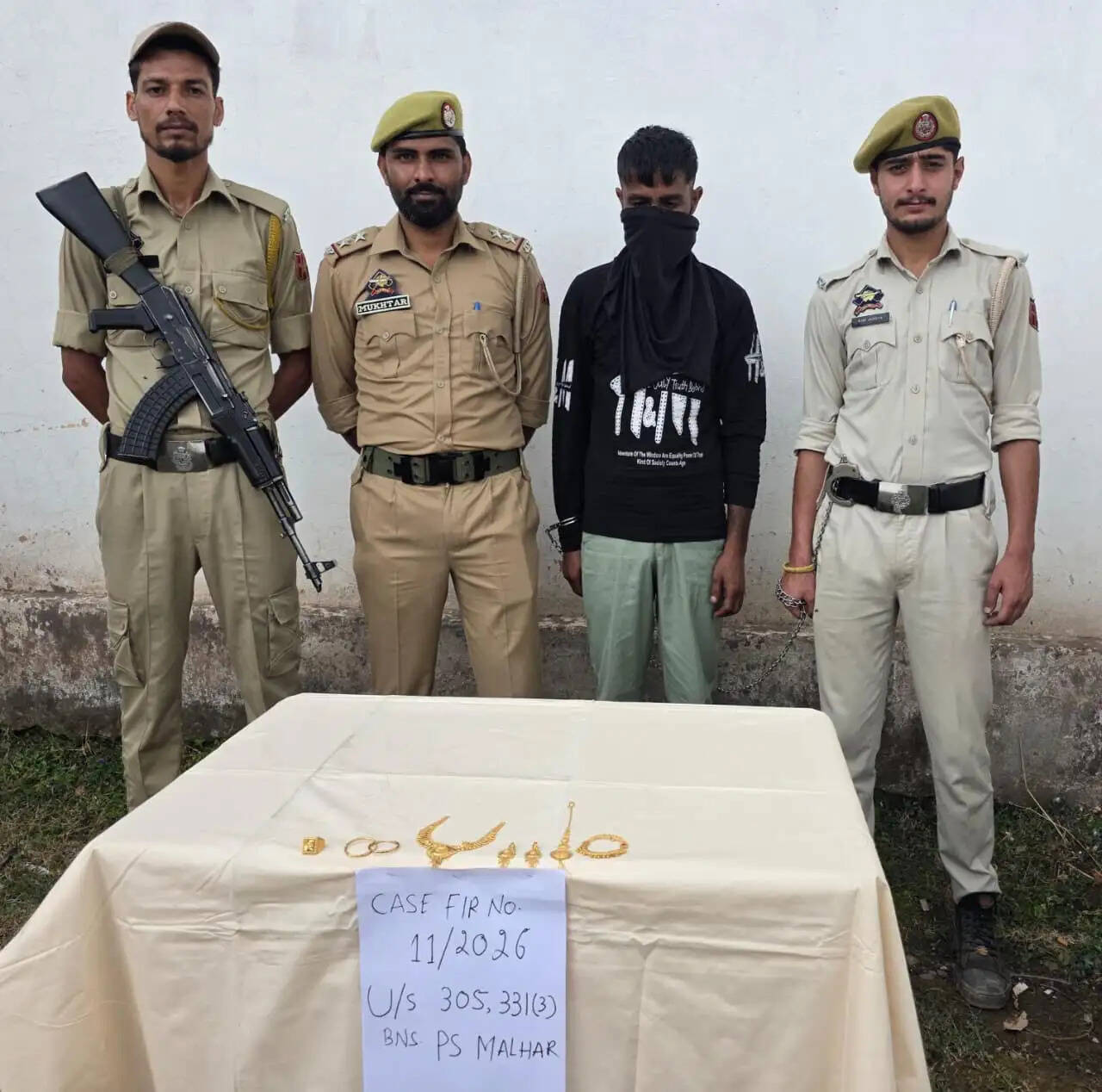 मल्हार में चोरी का मामला सुलझा, 11 लाख के सोने के गहने बरामद एक गिरफ्तार
