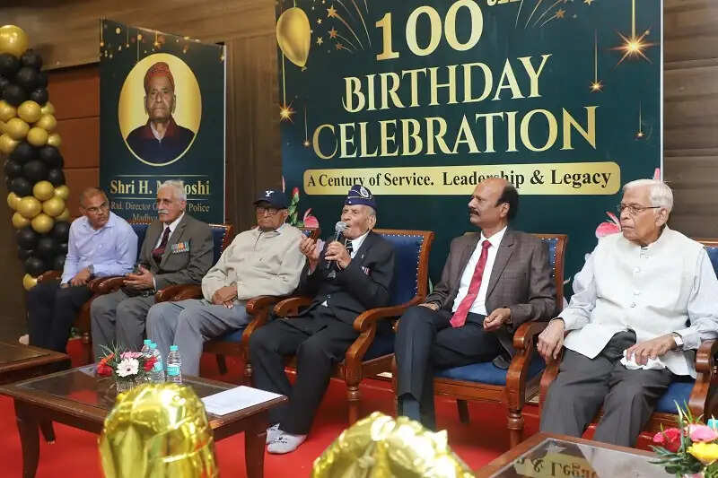 सेवानिवृत्त डीजीपी एचएम जोशी के 100वें जन्मदिवस पर आयोजित हुआ सम्मान समारोह