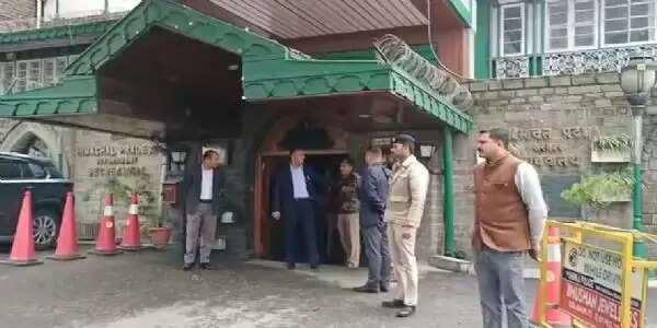 हिमाचल सचिवालय में बिना अनुमति और पहचान के नहीं मिलेगा प्रवेश