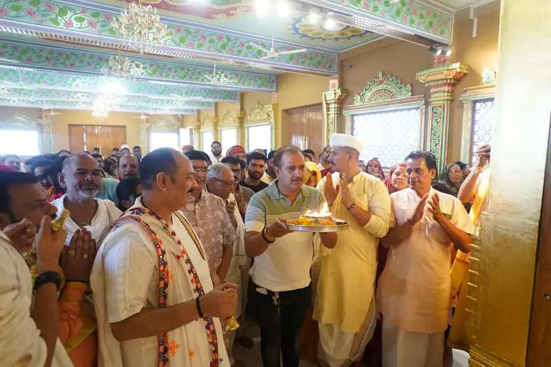 कुबेरेश्वरधामः प्राण प्रतिष्ठा के बाद श्रद्धालुओं के लिए खुला मुरली मनोहर मंदिर, दर्शन को पहुंचे हजारों श्रद्धालु