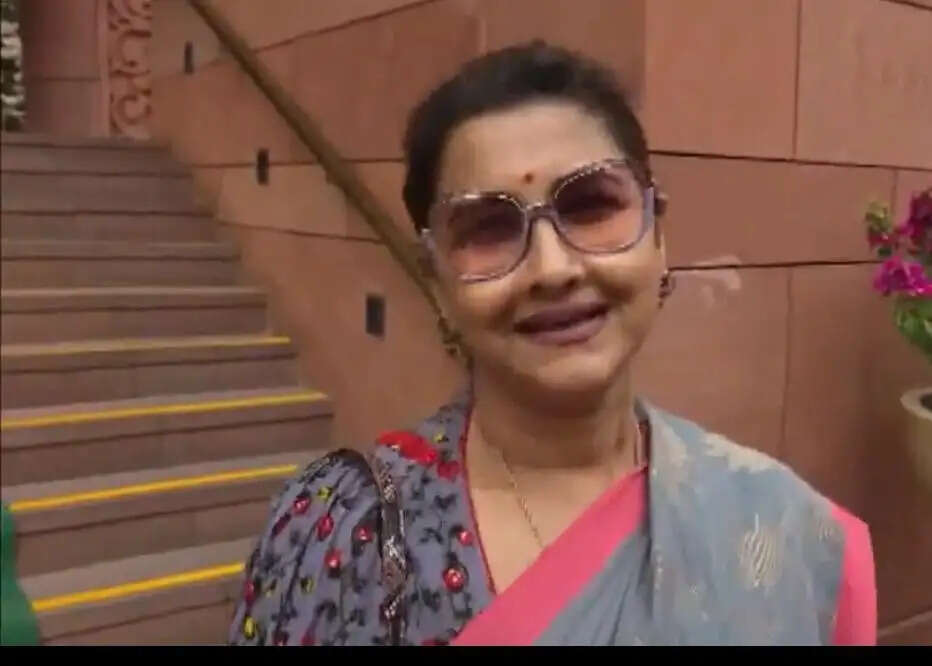 टीएमसी की बागी सांसद रचना बनर्जी ने की भूपेन्द्र यादव से मुलाकात, कहा- संसदीय क्षेत्र का विकास उनकी जिम्मेदारी