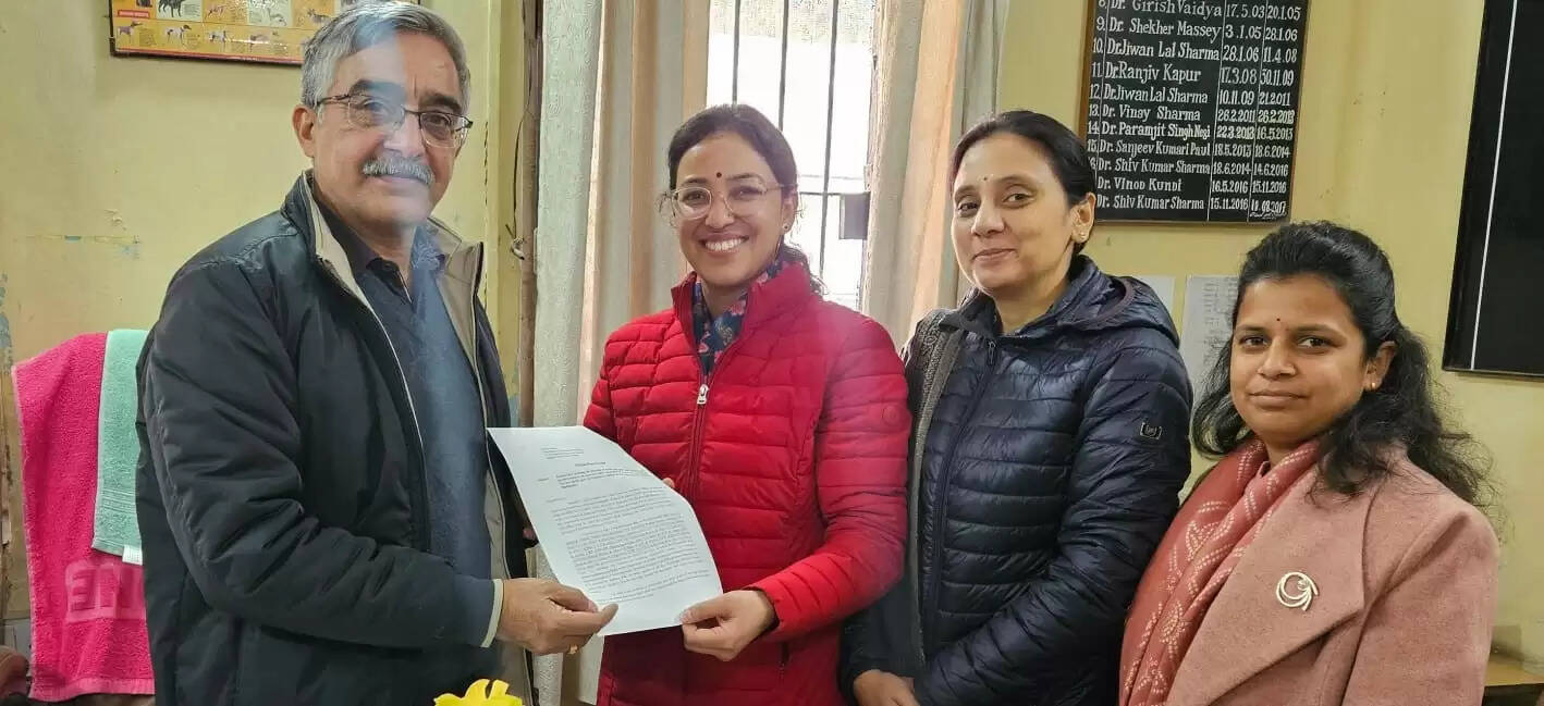 हिमाचल प्रदेश में पशु चिकित्सकों के लिए आश्वस्त कैरियर प्रगति योजना पुनः लागू करने की मांग