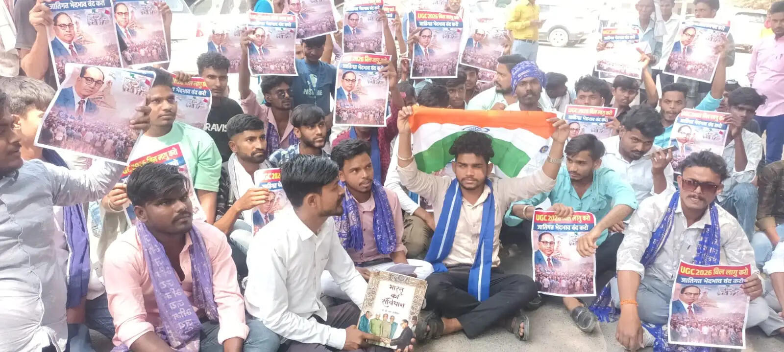 कई संगठनों ने यूजीसी नीतियों के समर्थन में अतिरिक्त मजिस्ट्रेट को सौंपा ज्ञापन